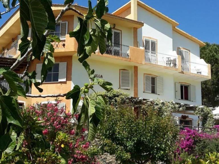 Ferienwohnung in Badesi für max. 3 Personen Ferienwohnung in Badesi für max. 3 Personen