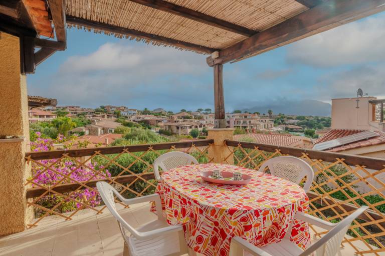 House with grill, terrace & garden | Garden view in Golfo Aranci