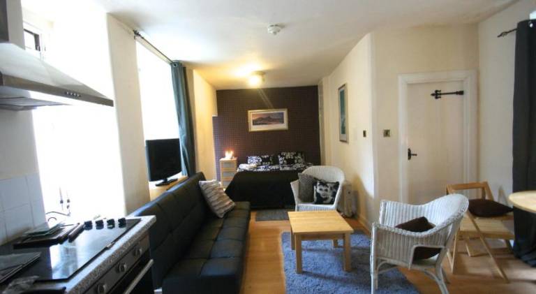 Holiday apartment | Next to Edinburgh Castle — photo 3
