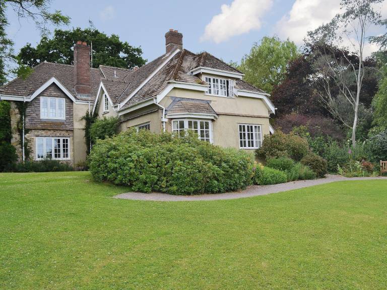 Cottage Dalwood