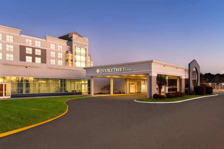 DoubleTree by Hilton Hotel Norfolk Airport — photo 2