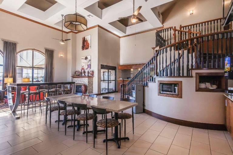 Quality Inn & Suites Owasso US-169 — photo 3