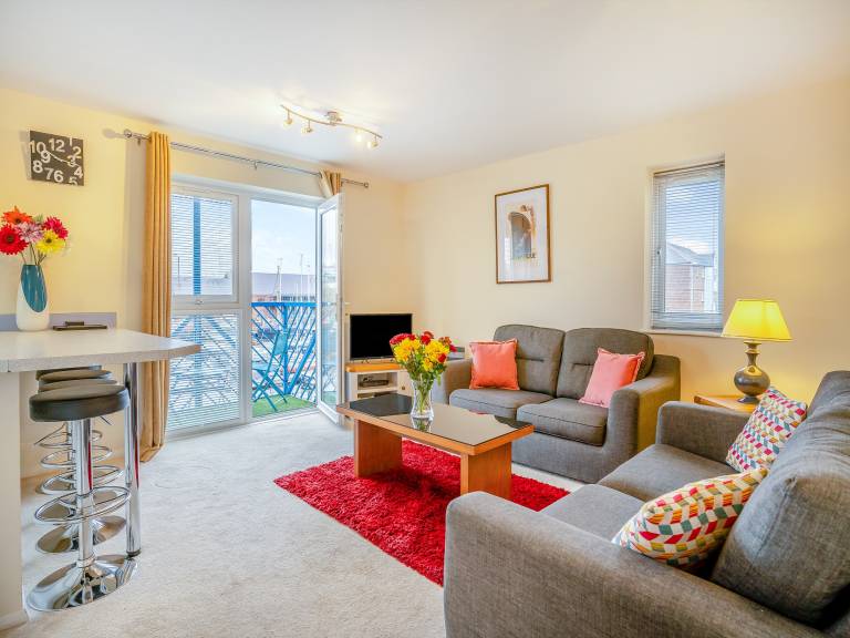 Marina View Apartment