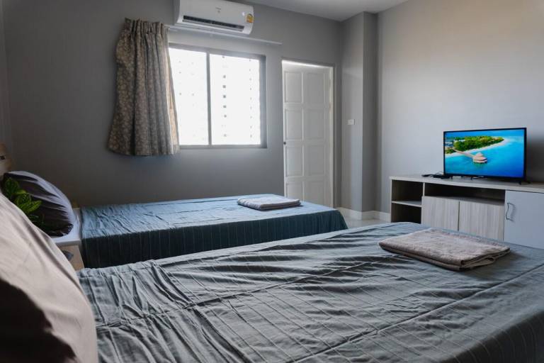 Apartment with pool | Close to the beach | Good for workation | Pets are welcome in Pattaya