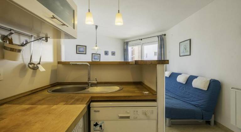 Rental apartment with terrace — photo 4