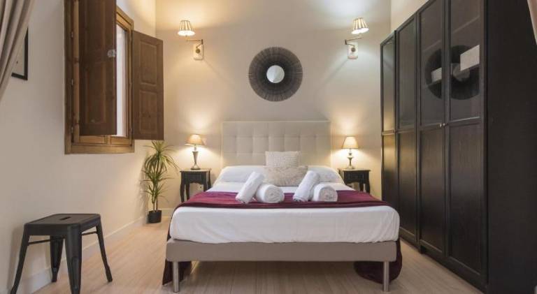 Holiday apartment | Next to Toledo Cathedral | Perfect for remote work — photo 2