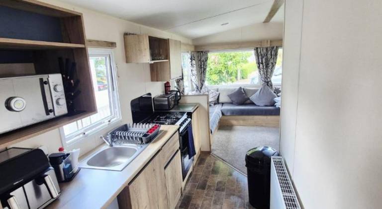 Vacation home with pool | Next to the beach | Pets allowed — photo 3