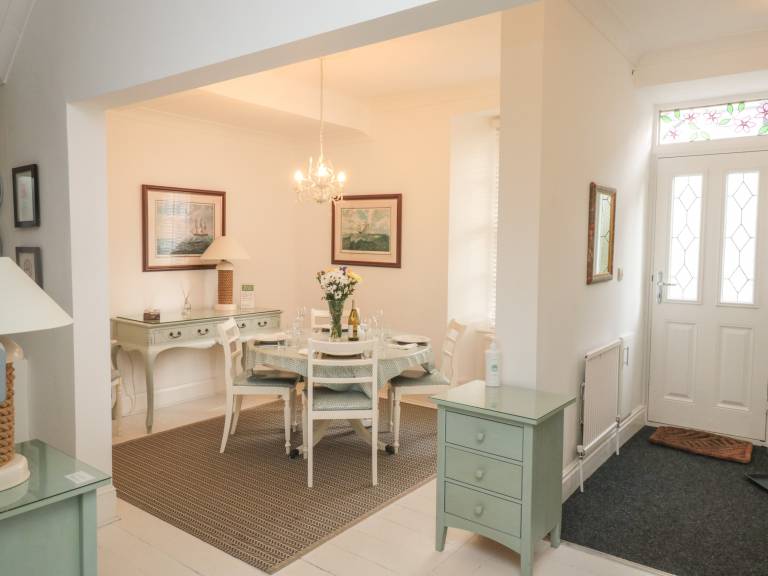 Fully equipped wonderful cottage with yard | Beach view | Pet-friendly — photo 2