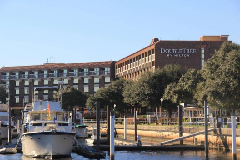 DoubleTree by Hilton Hotel New Bern Riverfront in New Bern, NC