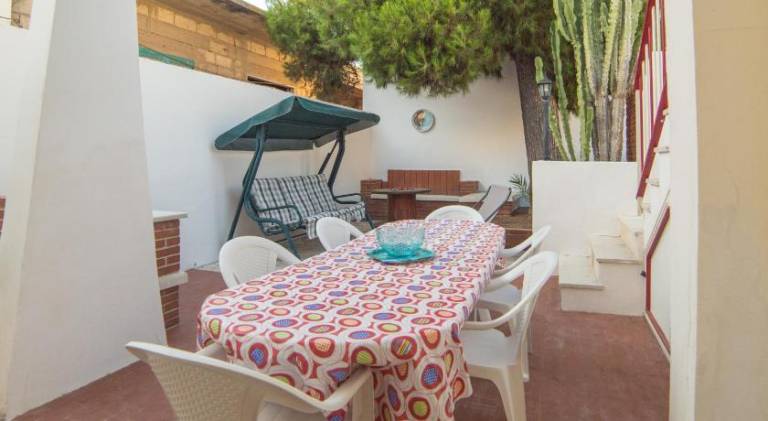 House with 4 rooms for 10 persons in Scicli