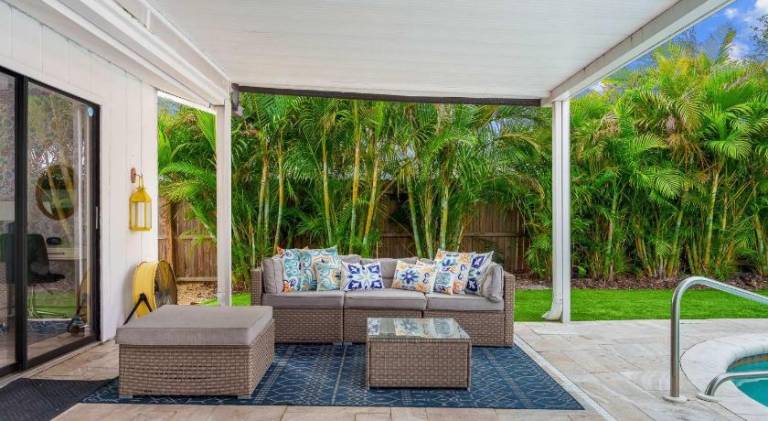 House with pool | Good for workation — photo 3