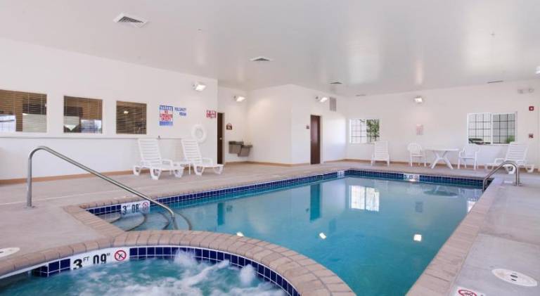 Microtel Inn & Suites by Wyndham Sidney — photo 5
