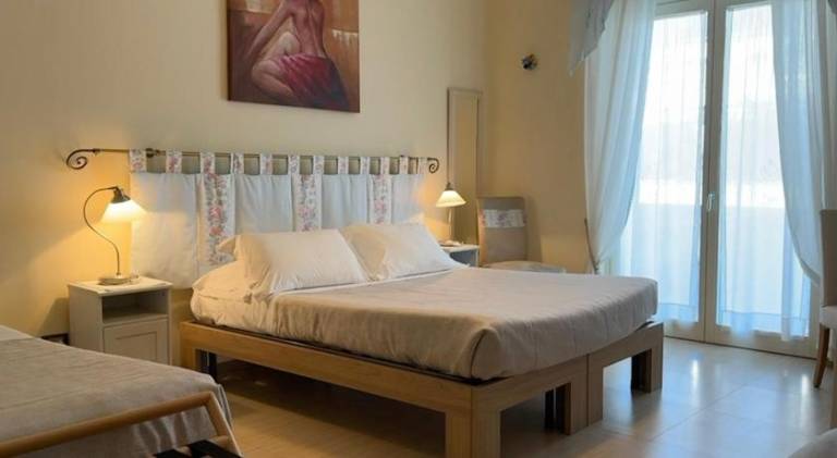 Eremes Rooms & Apartments — photo 2