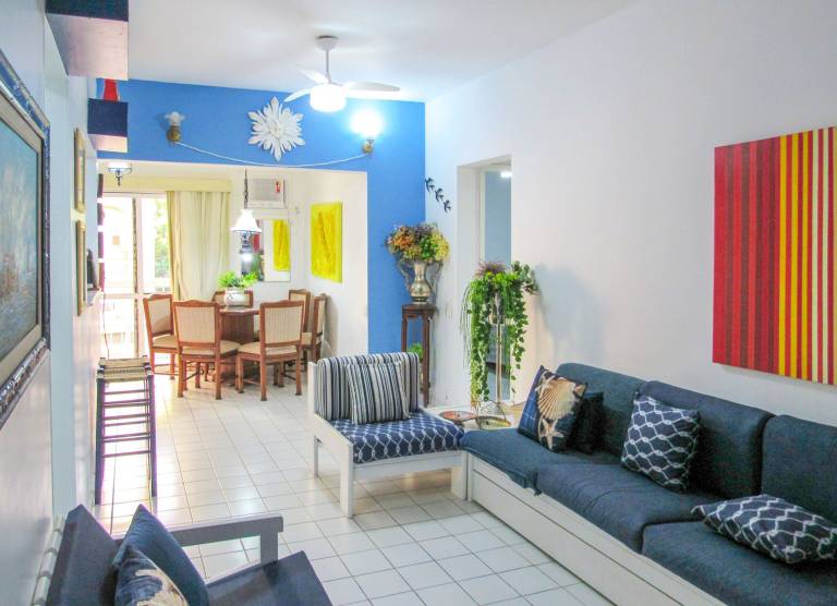 Apartamento a 70m da Praia de Pitangueiras SP