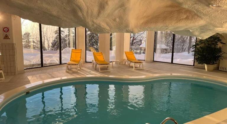 Wonderful holiday apartment with sauna, garden & pool | Ski nearby | Perfect for remote work | Pets allowed — photo 3