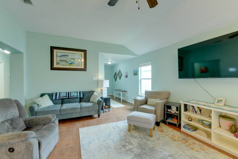 Corpus Christi Home w/ Patio < 10 Mi to Beach — photo 4