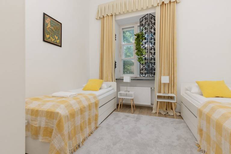 Family-oriented holiday apartment with fast internet | Next to Royal Castle | Dogs allowed — photo 3