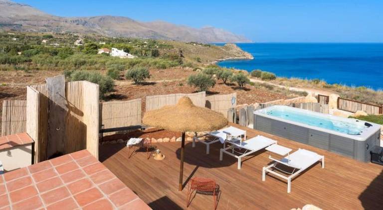 Wonderful villa with pool & hot tub | Dogs allowed — photo 5