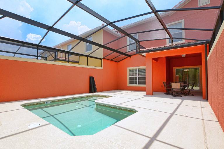 Vacation home with sauna, barbeque & private pool in Osceola, FL
