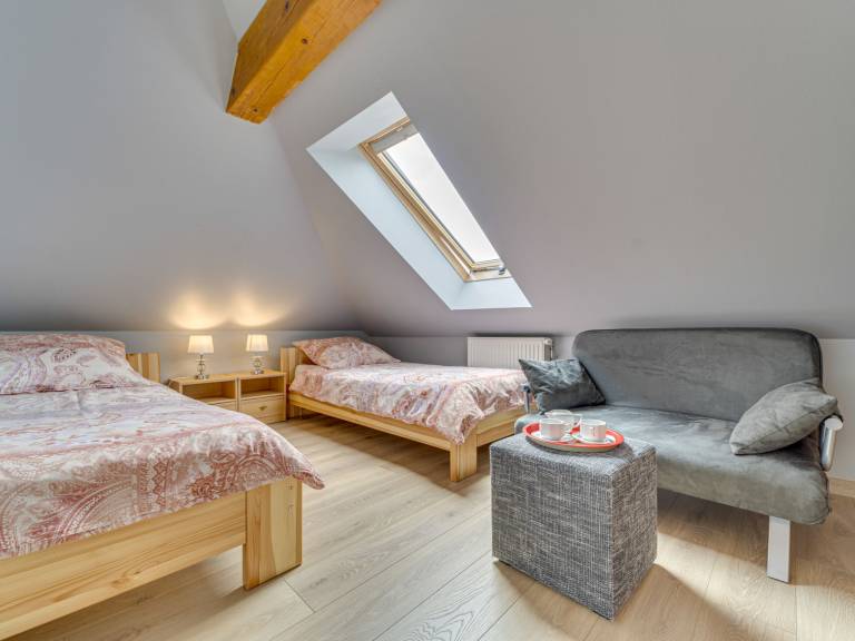 Family-friendly pleasant holiday apartment with yard, patio & barbeque | Pets are welcome — photo 2