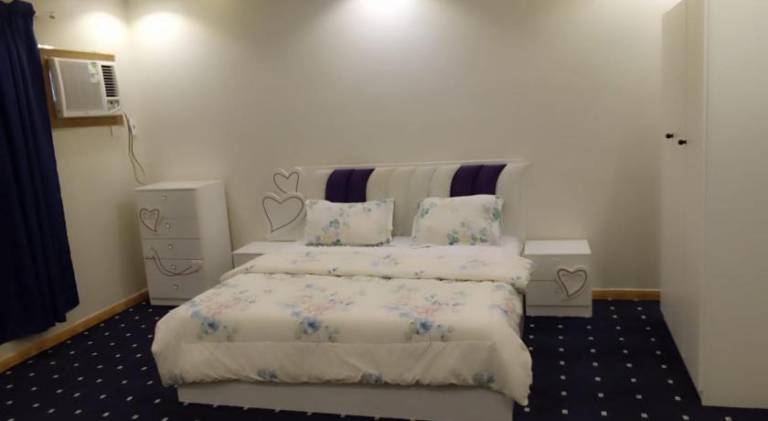 Holiday apartment with 2 rooms for 9 persons in Madinah