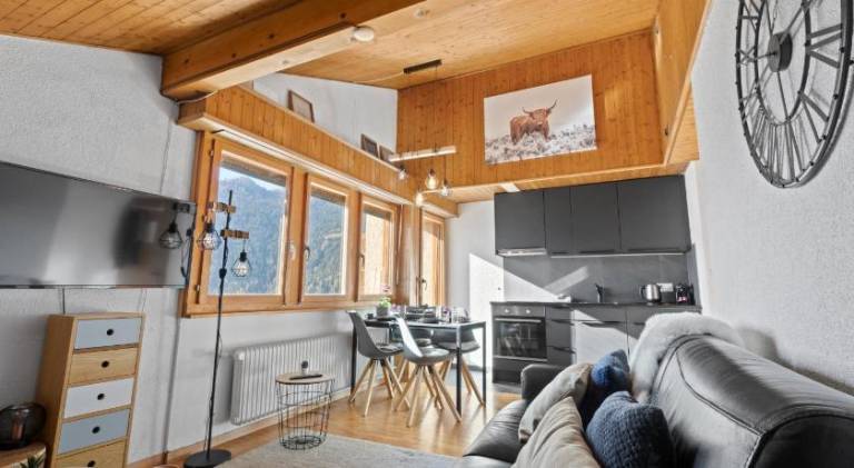 Rental apartment with 1 room for 4 persons in Martigny