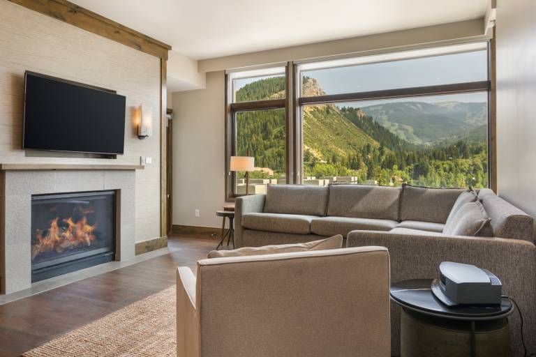 Condo  Avon