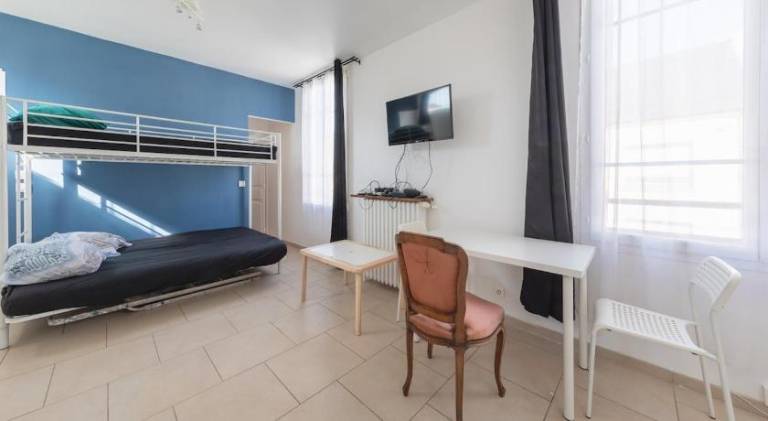 Rental apartment with 3 rooms for 7 persons — photo 2