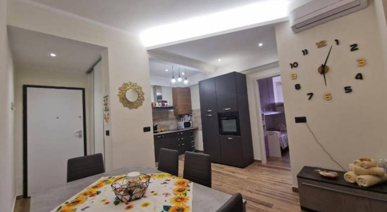 Apartment with 2 rooms for 6 persons — photo 4