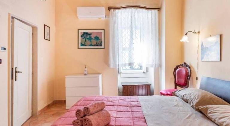 CAMERA CORTE in Andria