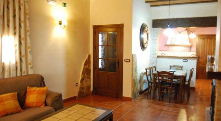 House with barbecue & yard | Good for workation — photo 3