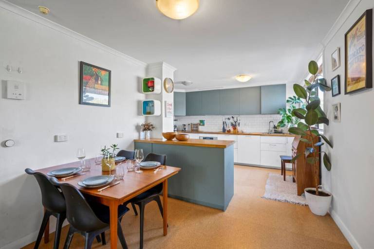 Apartment  Brunswick