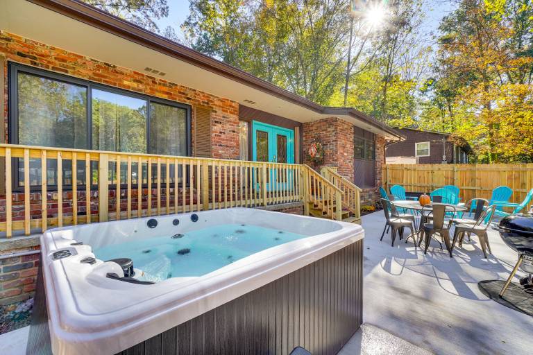 'Turquoise Gem' in Big Orange Country: Ranch Home — photo 2