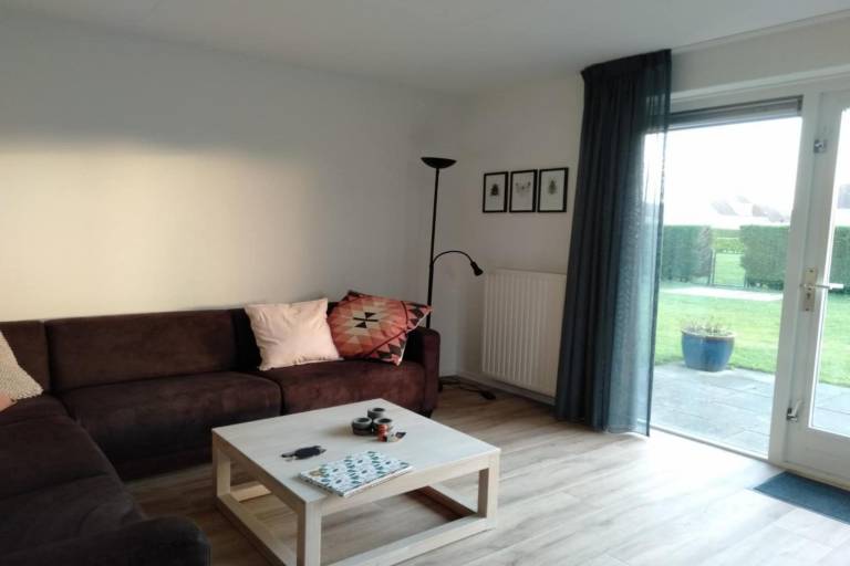 House with garden, pool & patio in Breskens