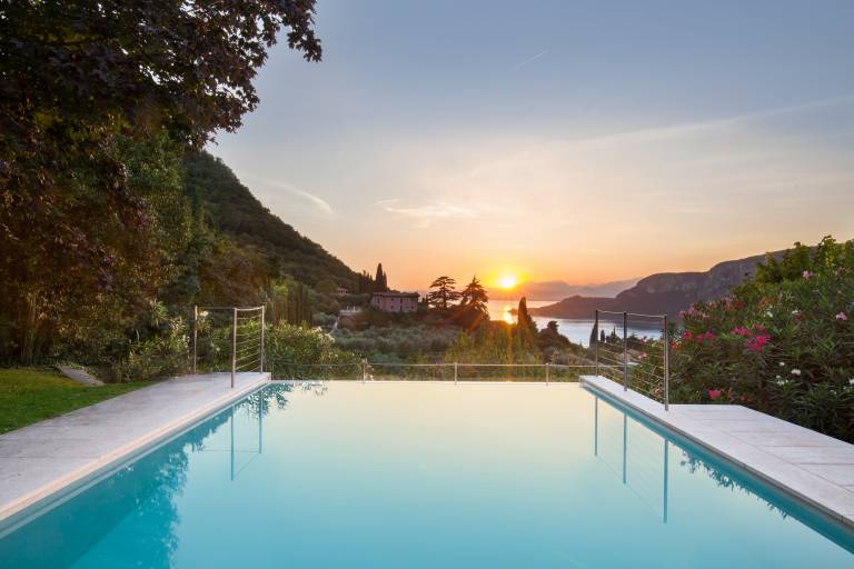 Cà Cantoni Villa With Pool Lake View — photo 2