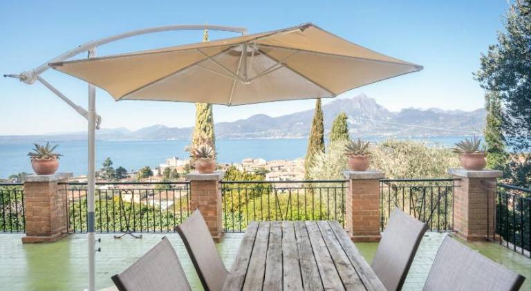 Villa Maria Lake View, 7 minuti a piedi dal centro, parcheggio privato — photo 2