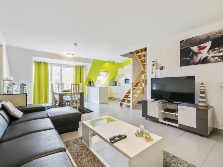 Holiday apartment with terrace — photo 4