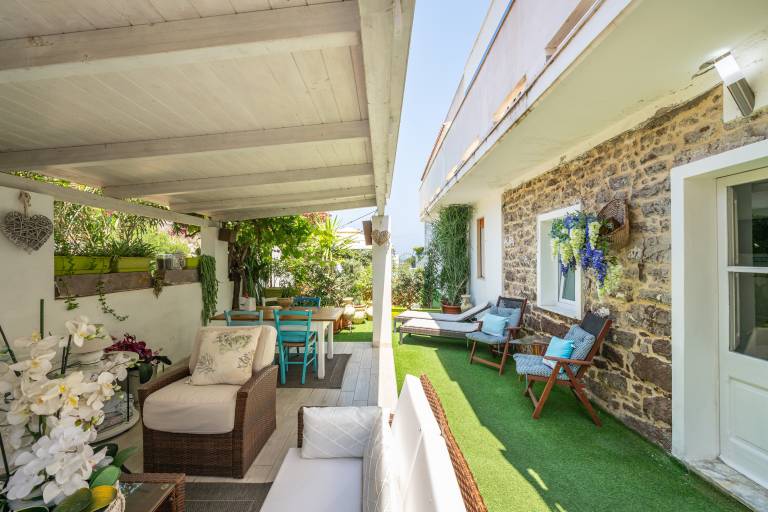 Apartment with garden & patio | Garden view in Sant'Antioco