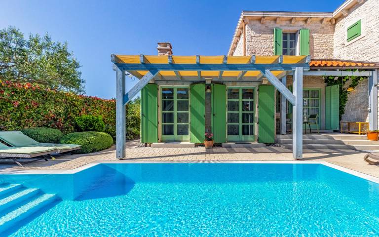 Villa with garden, private pool & BBQ — photo 5