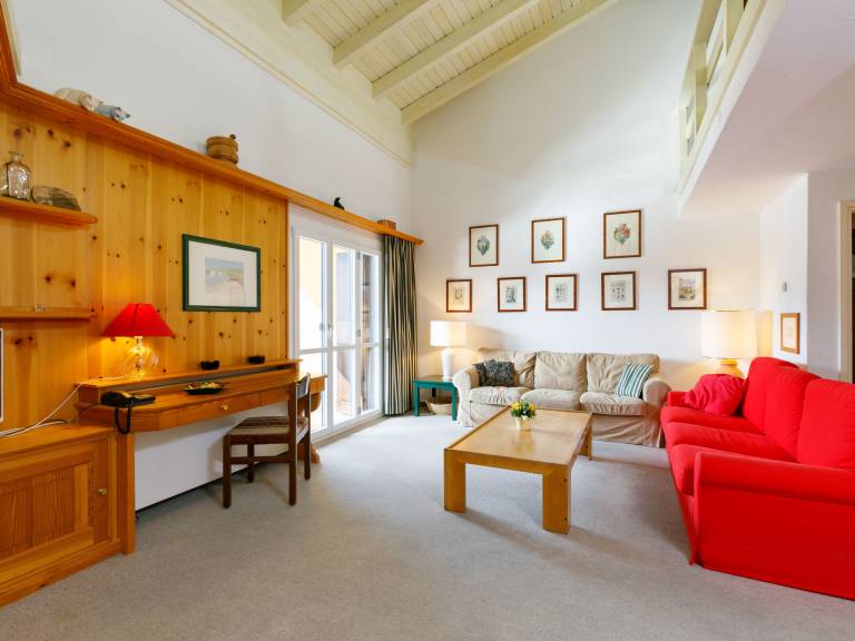 Child-friendly apartment with patio | Mountain view | Ski nearby | Dogs allowed — photo 2
