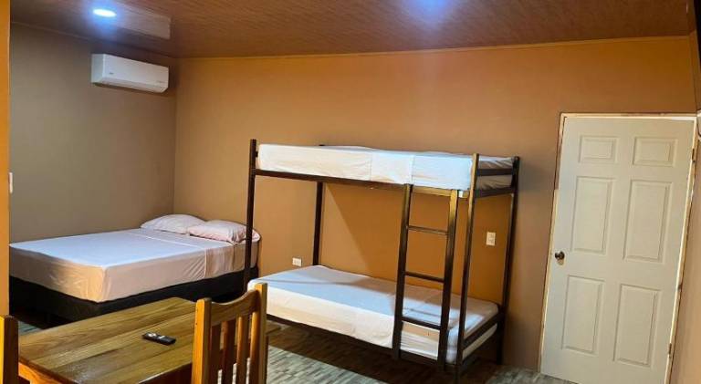 Luisito steak House & Hotel in La Fortuna