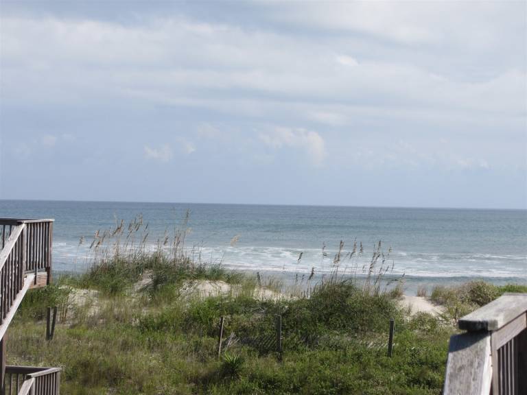 Condo | Beach view — photo 2