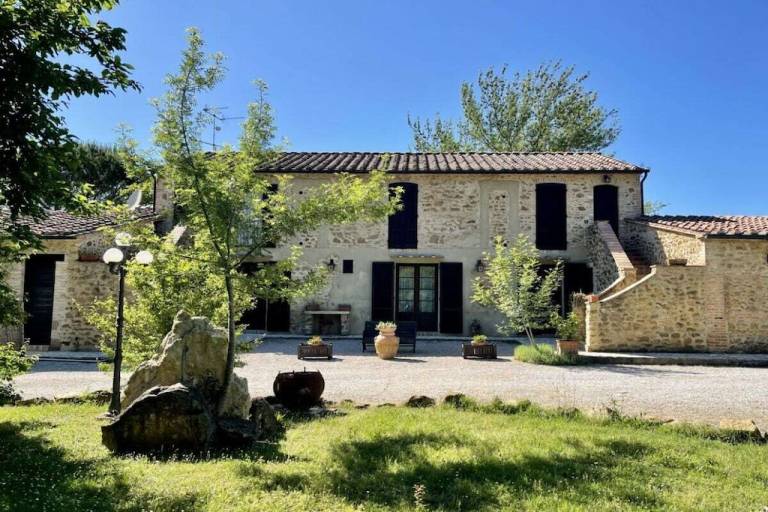 Ferienhaus mit Terrasse und Garten