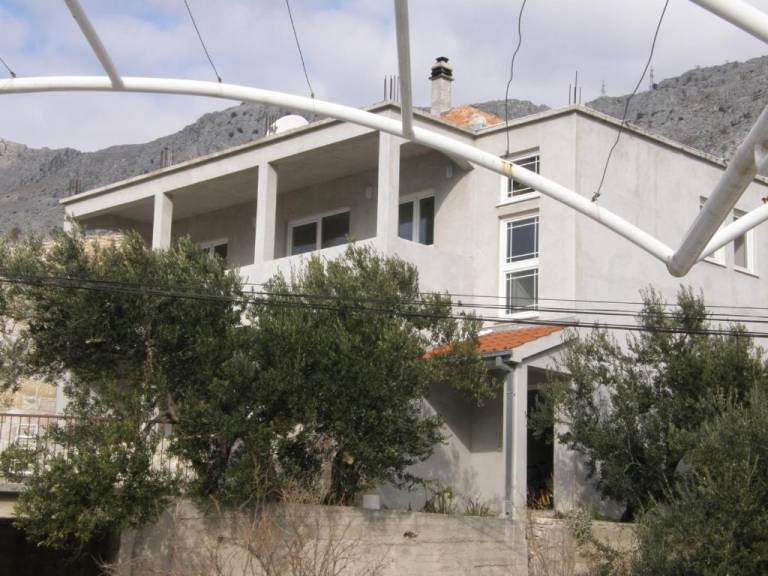 Four-bedroom apartment with balcony and sea view Duće, Omiš (A-21876-a) in Omis