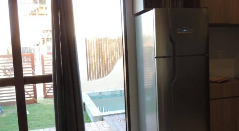 House with pool | Beach nearby | Pets allowed — photo 4
