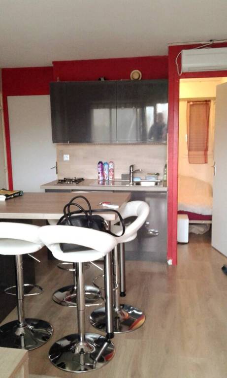 Holiday apartment with patio & yard | Garden view — photo 2