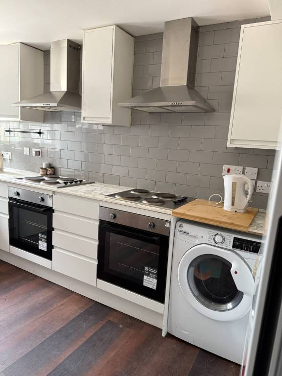 Private room Uxbridge
