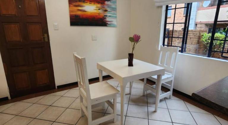 Holiday apartment with 2 rooms for 4 persons in Pretoria