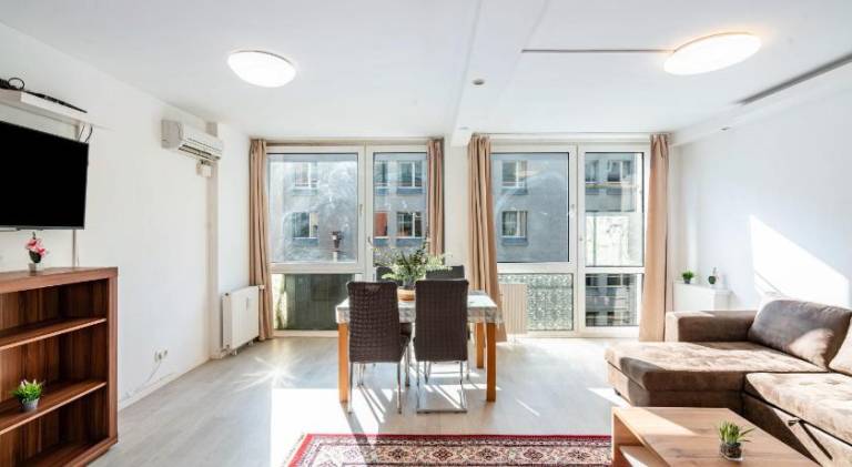 Wonderful serviced apartment | Close to Marienplatz | Pet-friendly in Munich