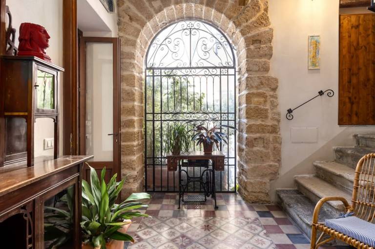Bed & Breakfast  Palermo